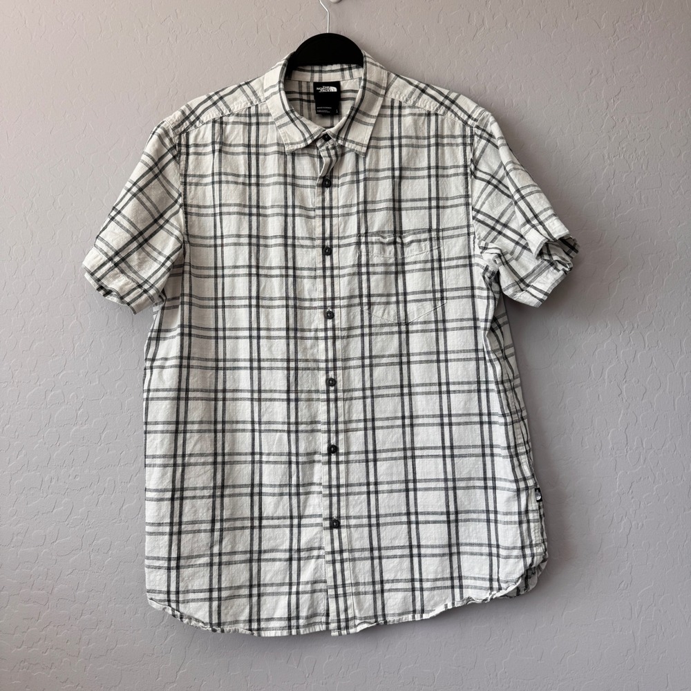 The North Face Mens Large White Black Plaid Short Sleeve Button Down Shirt